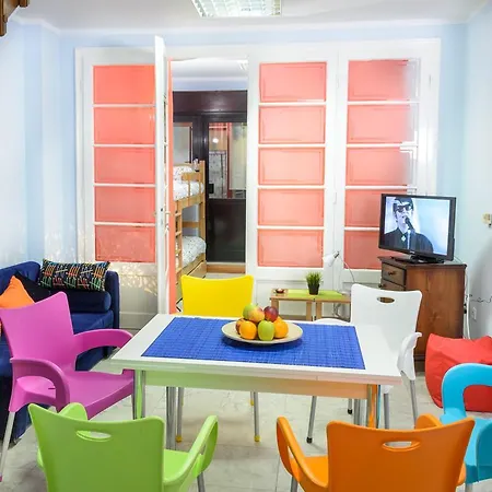 Hostel White Town-3